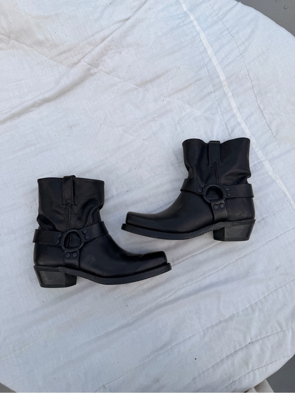 Brand new Frye Black Leather Harness Ankle Boots - Women size 10 - Picture 14 of 16